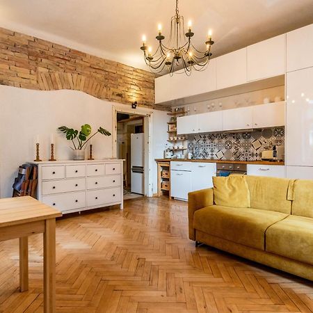 Historical Wine Apartment Bratislava Luaran gambar