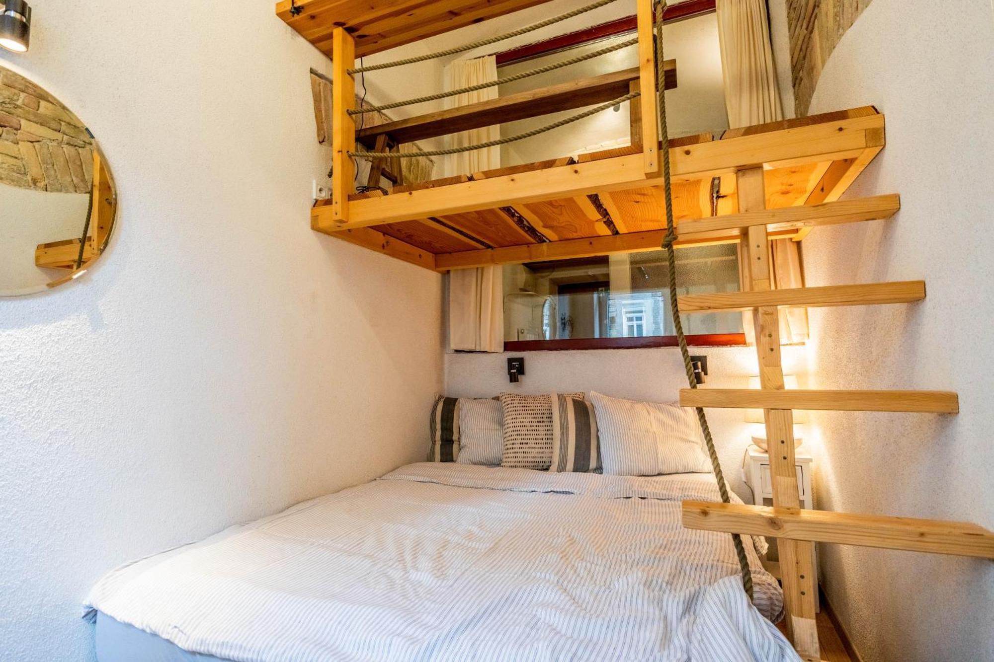 Historical Wine Apartment Bratislava Luaran gambar